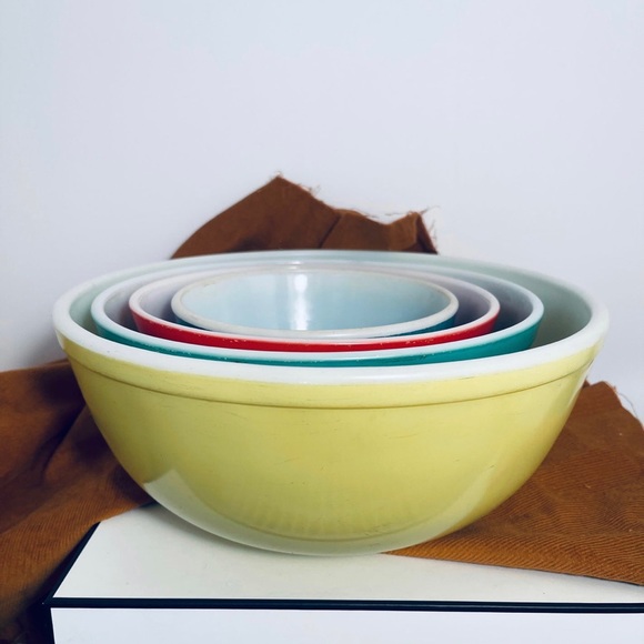 Pyrex Other - Original Pyrex Mixing Bowls